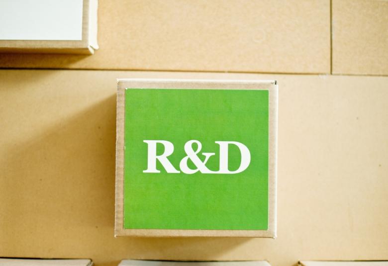 Require Senior R&D Associate at UNILEVER