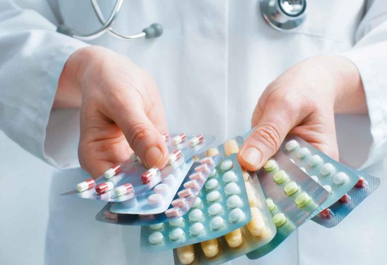 Effectiveness of antibiotics significantly reduced when multiple bugs present